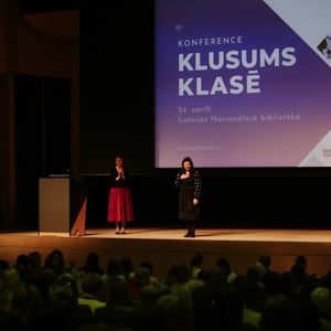 Konferences foto