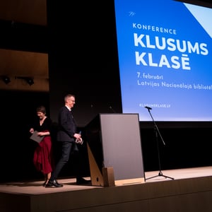 Konferences foto