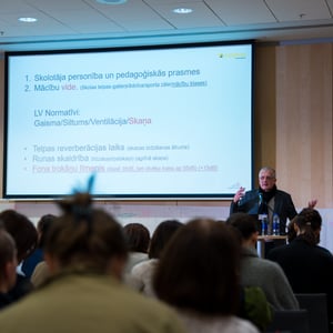 Konferences foto